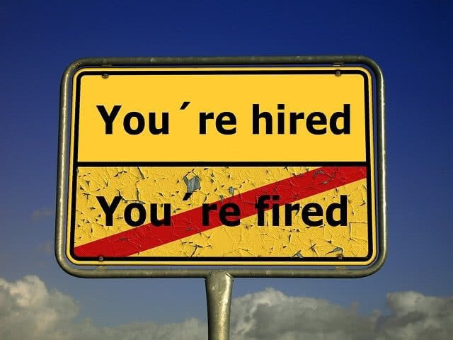 Schild You're hired / You're fired